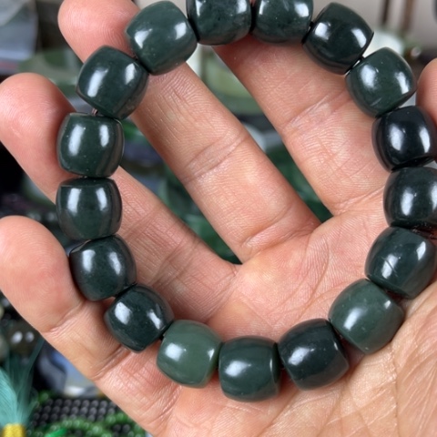 和田玉珠宝半成品未镶嵌