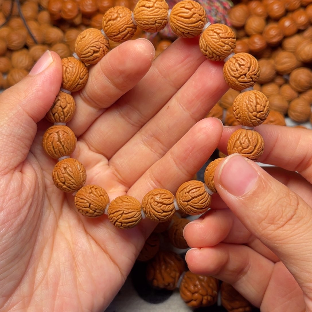 桃核手串龙纹桃核