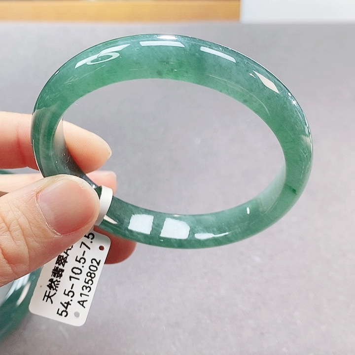 【闪购商品】翡翠手镯（圆镯）未镶嵌