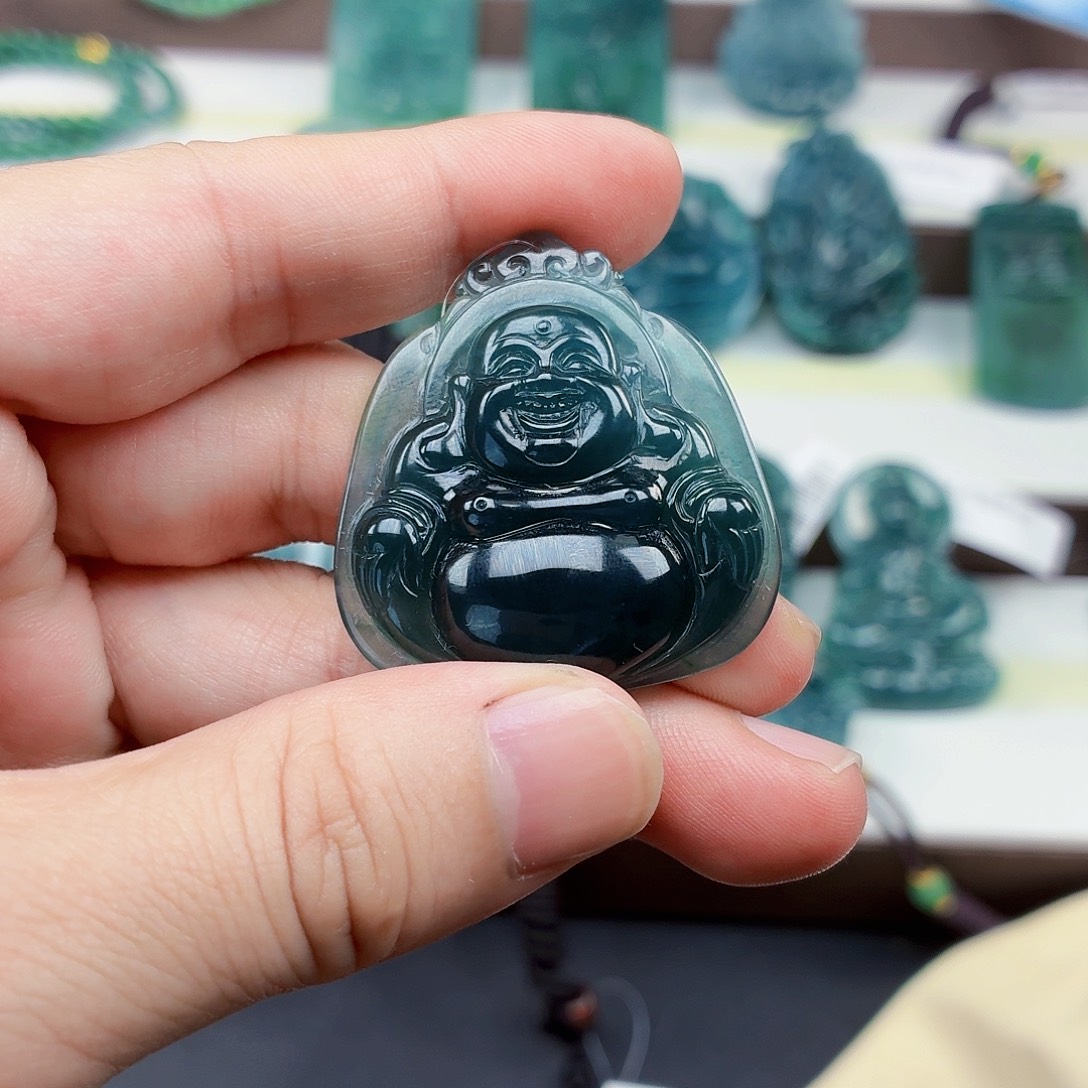 翡翠未镶嵌颈饰117