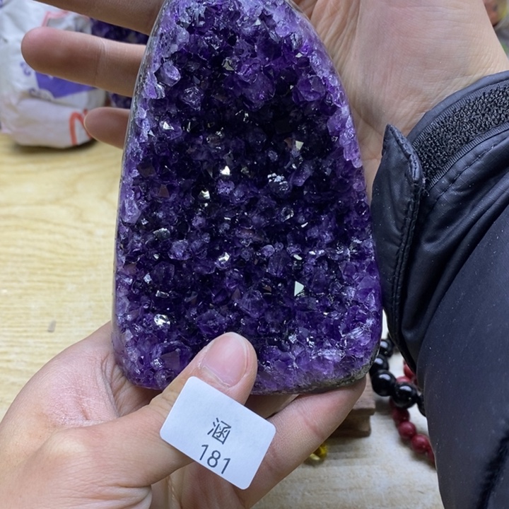 水晶大型摆件（非配饰）未镶嵌