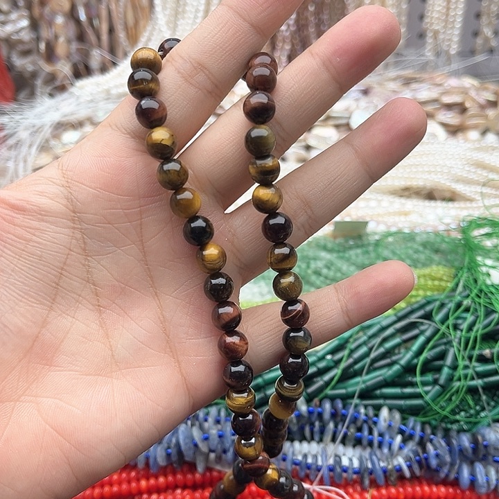 未镶嵌玛瑙/玉髓珠宝半成品一条6mm左右三色虎眼石