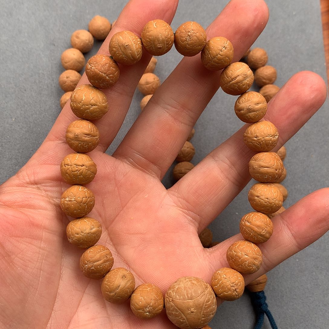 凤眼菩提吊坠11.5树王籽手串