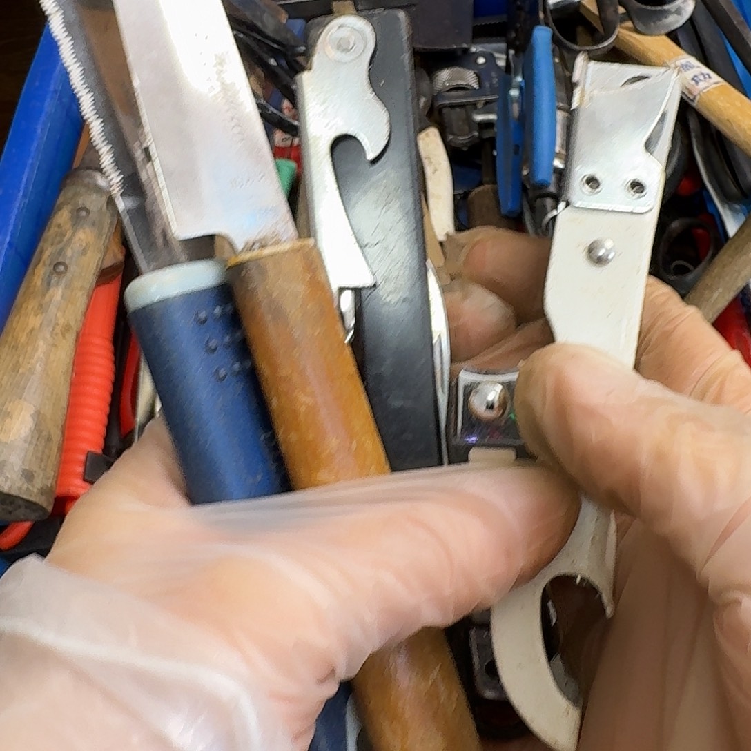 ℳ****厚款五金工具制造工艺