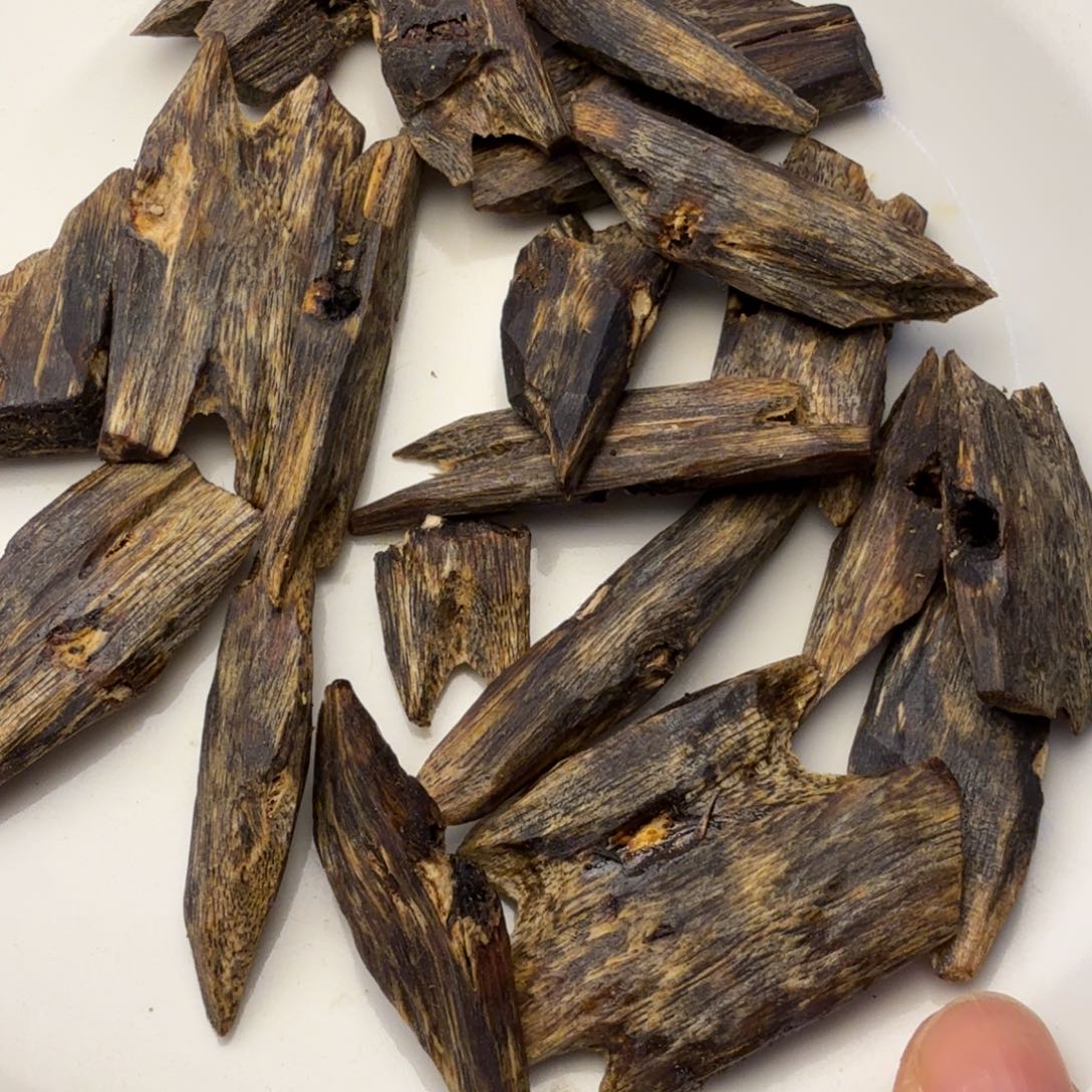 沉香沉香碎屑乌身原叶漏油料49g