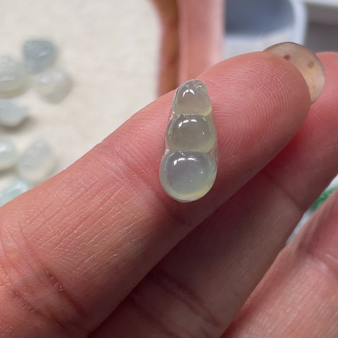 翡翠颈饰未镶嵌67896789