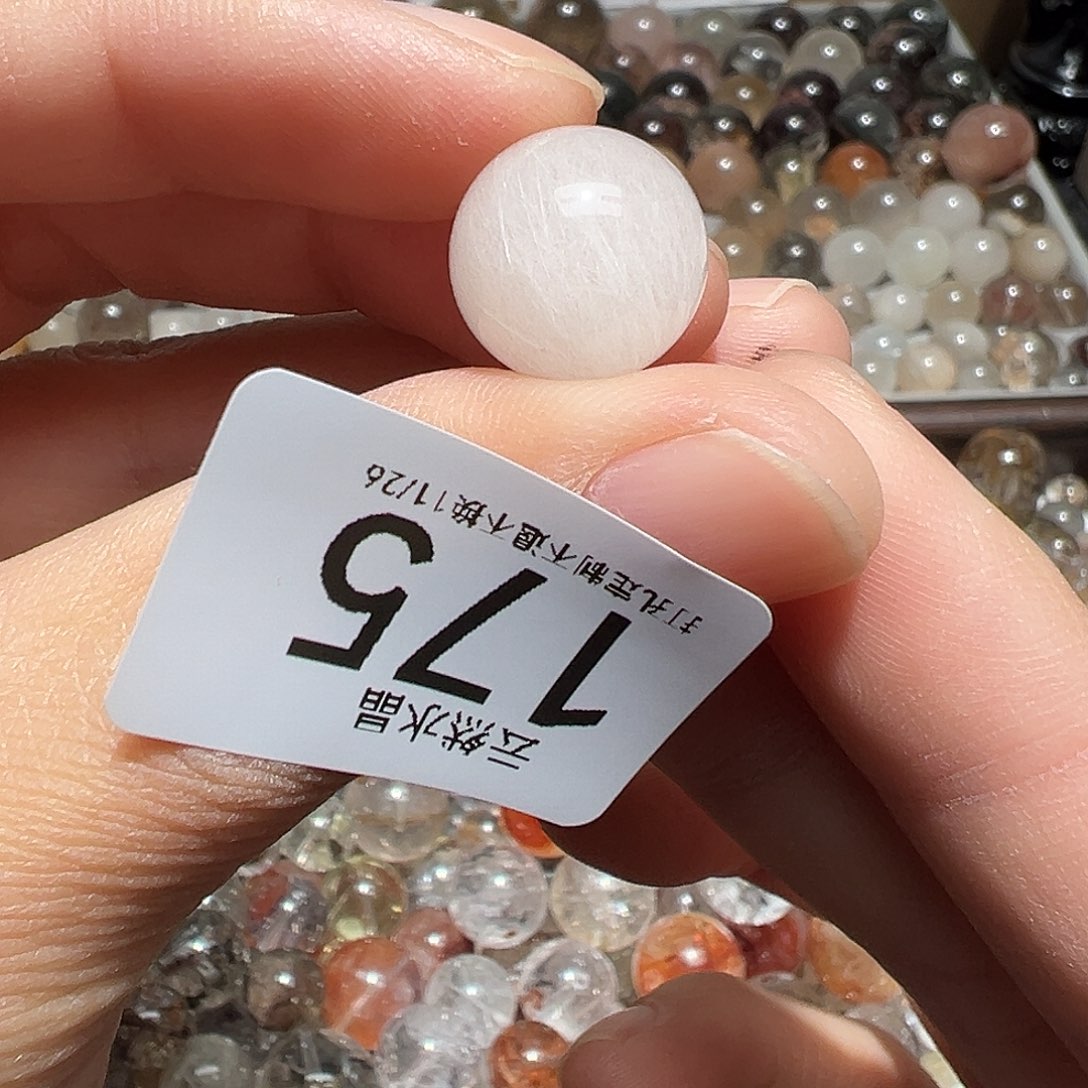 珠宝半成品未镶嵌水晶