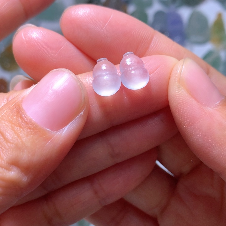 定制翡翠未镶嵌高冰葫芦