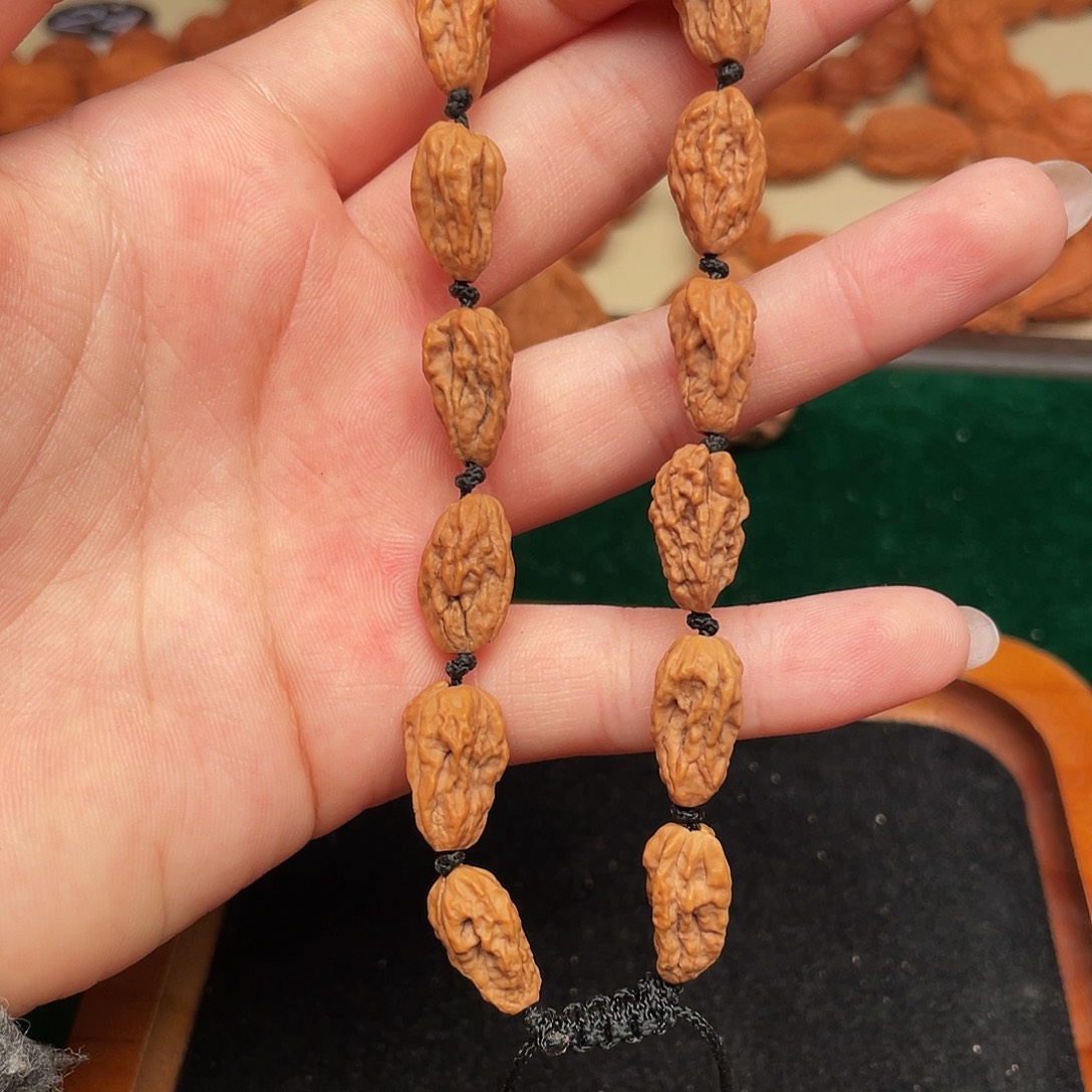 海****文玩核桃吊坠异形