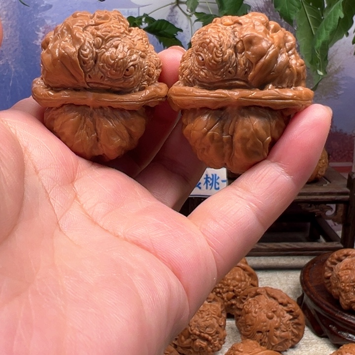 不***友把件核桃蛤蟆头金蟾