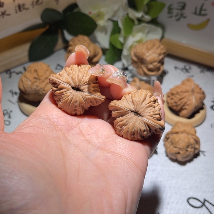 文玩核桃吊坠小***恩36全品汉高楼