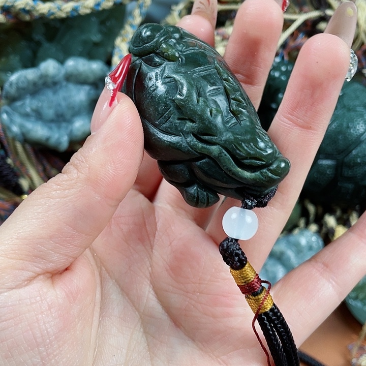 和田玉挂件未镶嵌