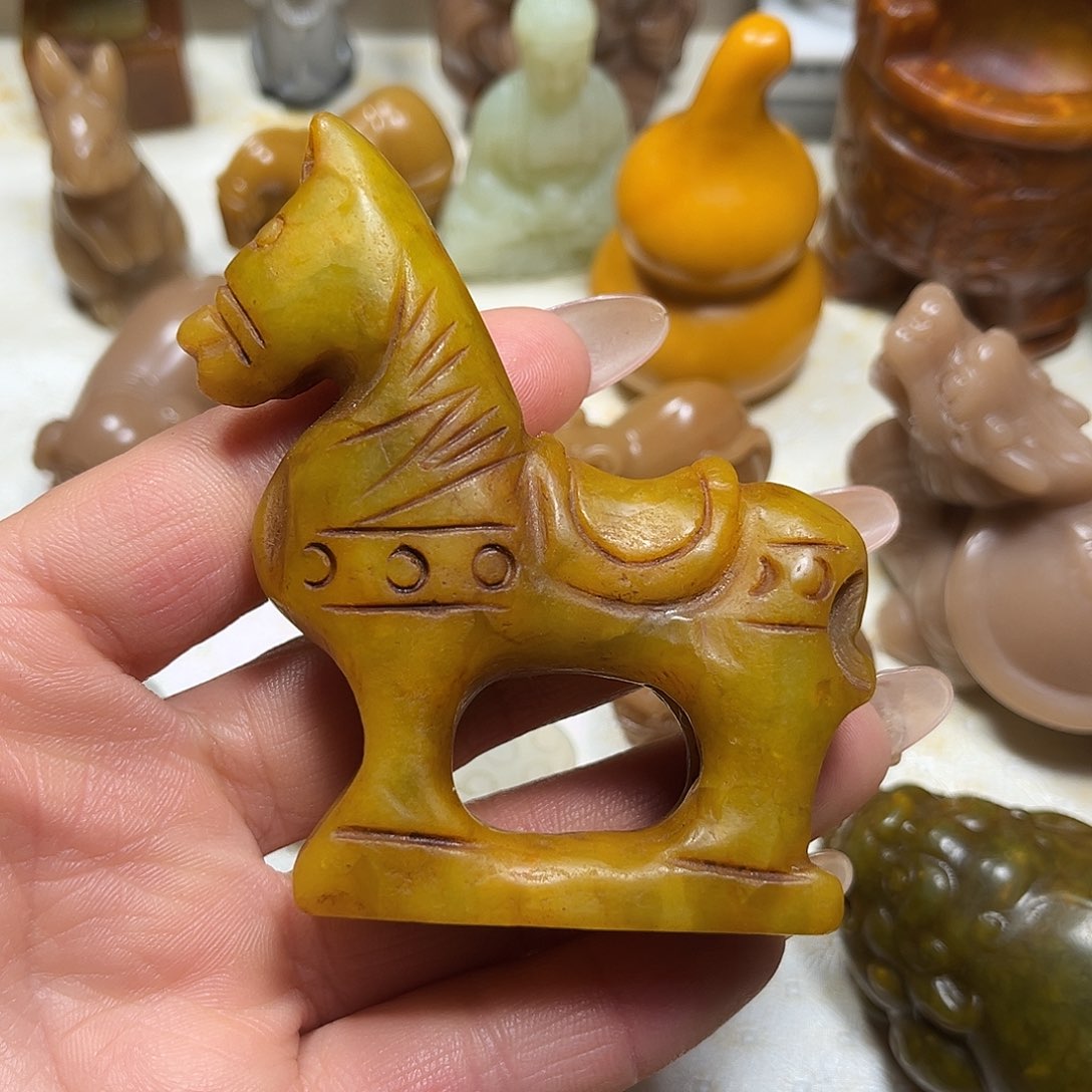 白玉菩提吊坠白玉菩提吊坠