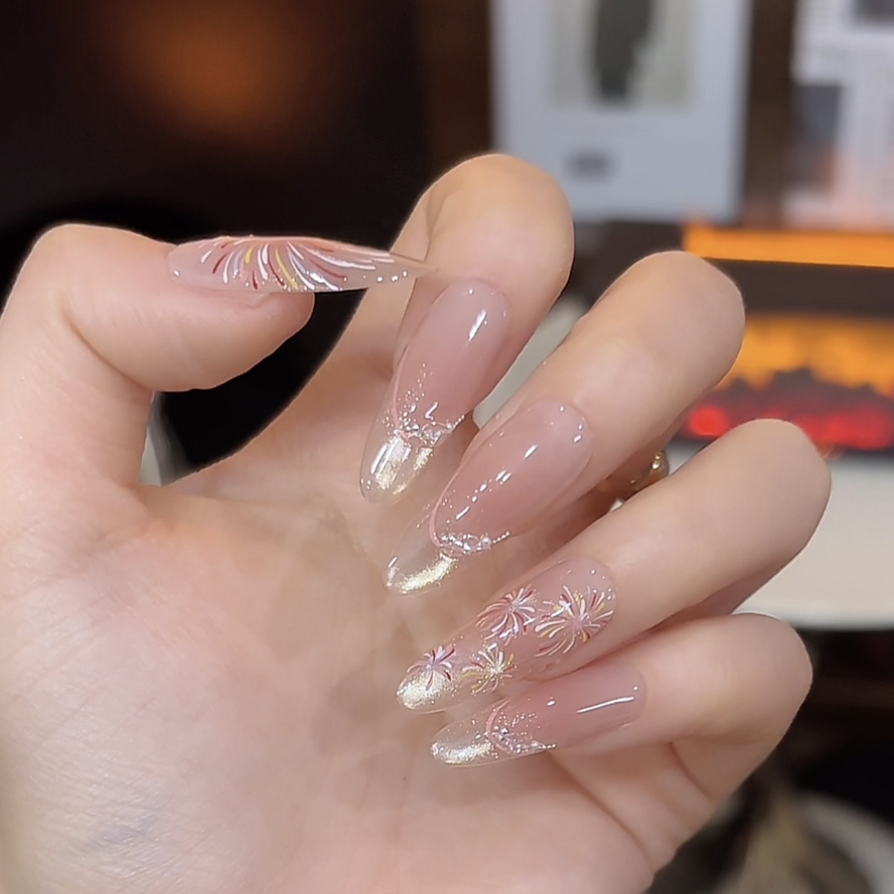 【无烬花火】鹿鹿家-纯手工穿戴甲手绘烟花香槟金追光猫眼X