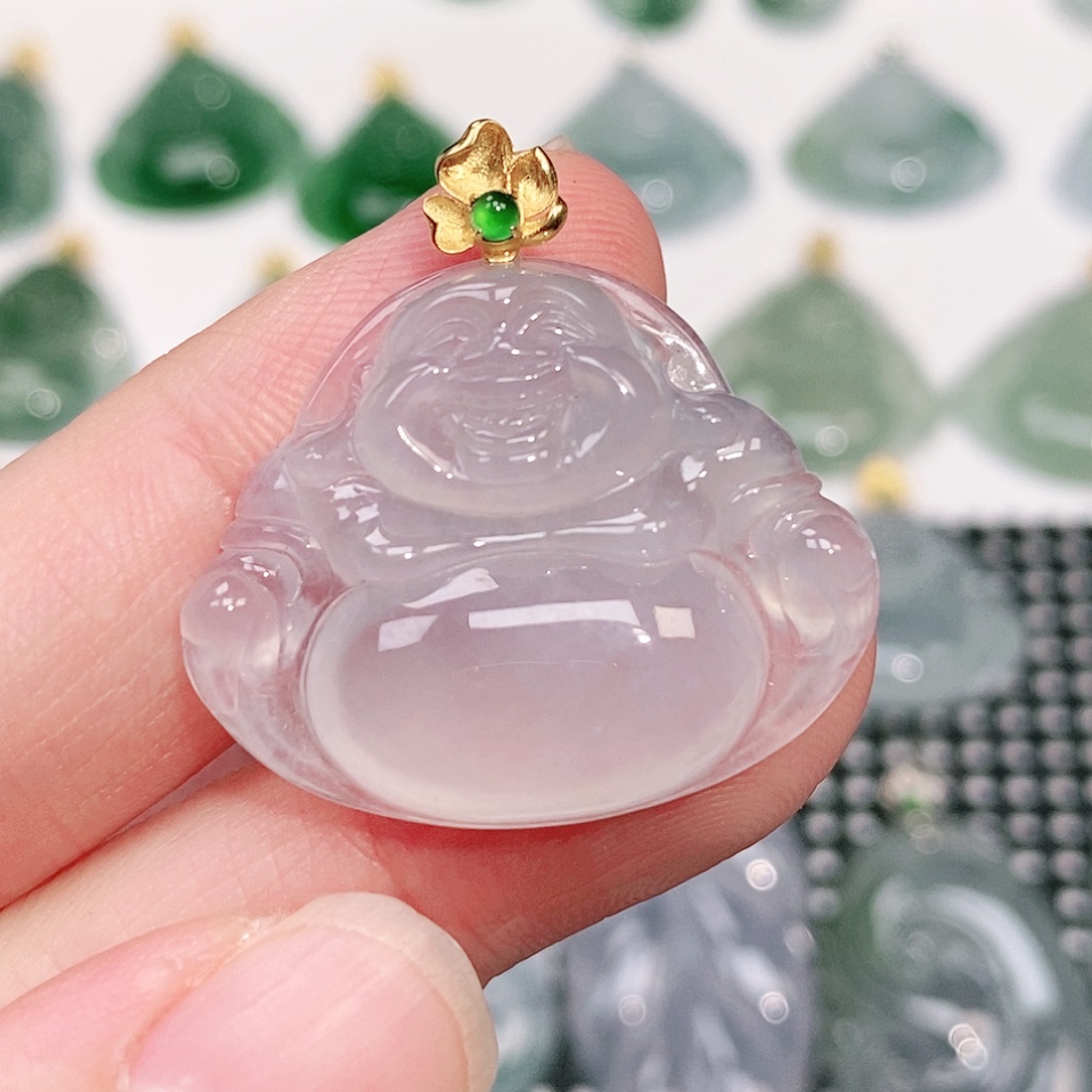 翡翠18K金镶嵌颈饰