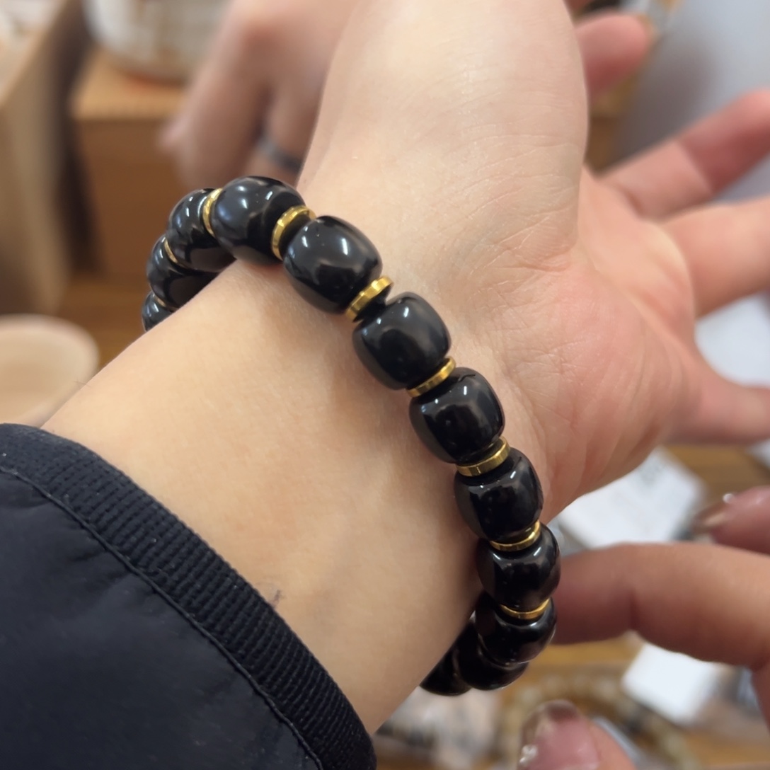 瓷片@@8322happyday