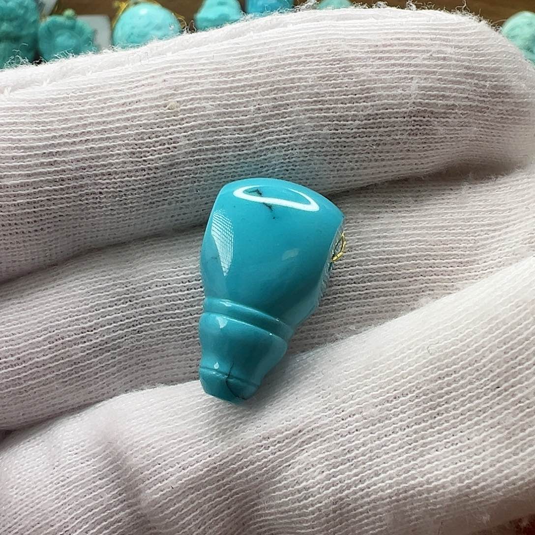 绿松石配饰未镶嵌