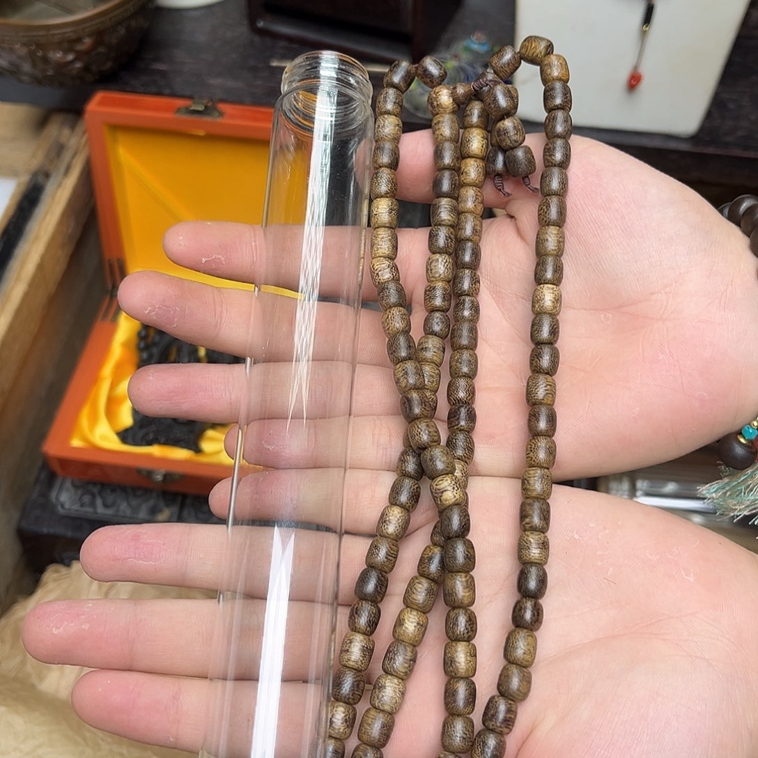 大叶紫檀（黑酸枝木类）