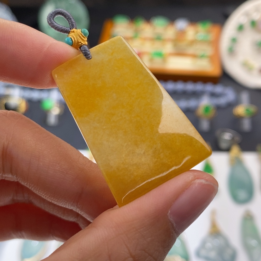 定制翡翠未镶嵌裸石