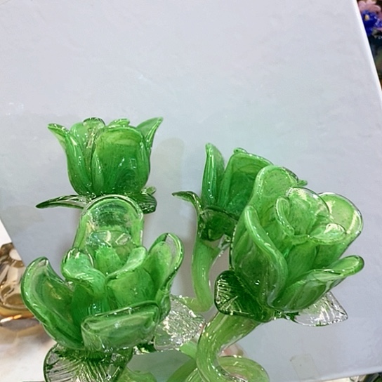 琉璃花瓶高45厘米宽8厘米