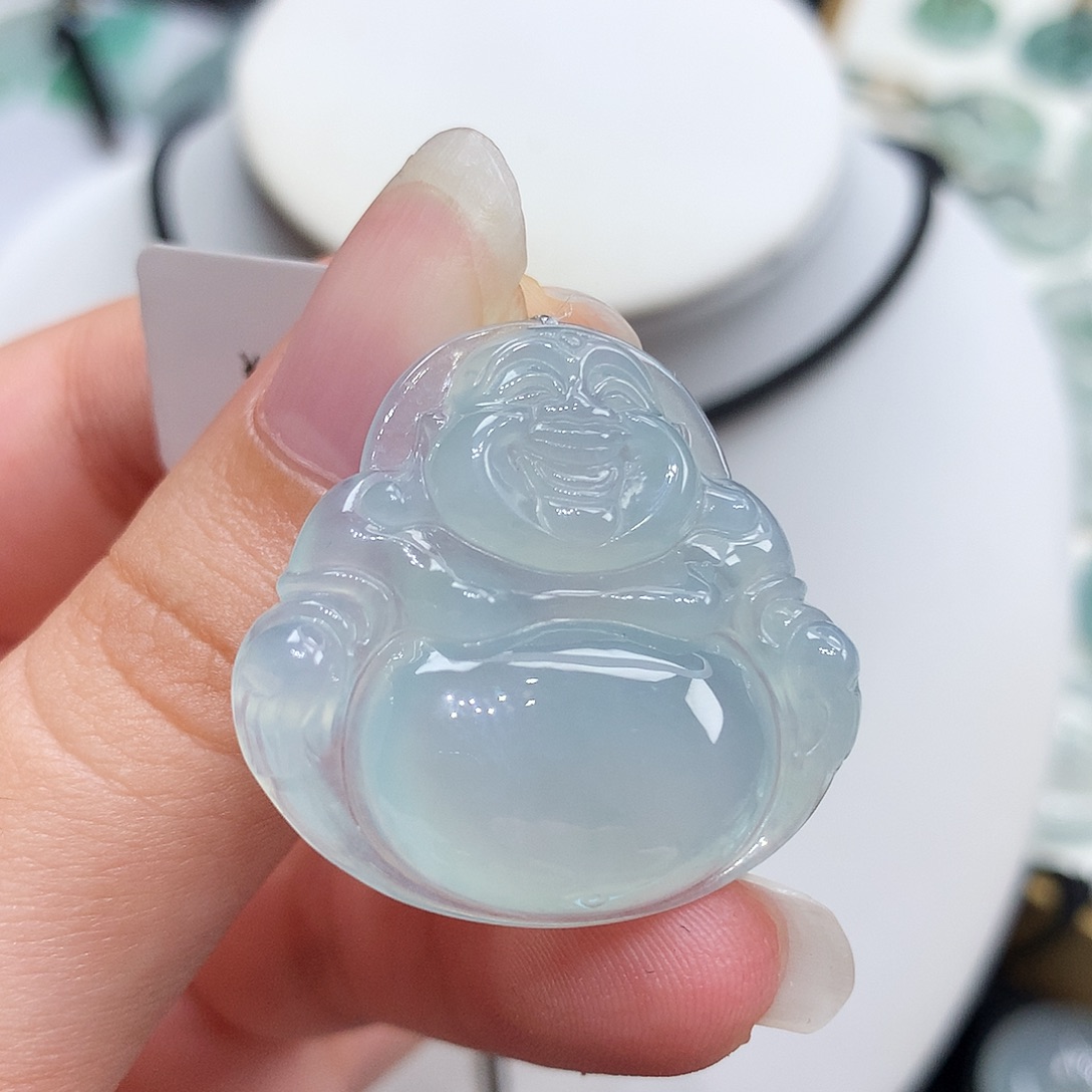 翡翠未镶嵌胸饰翡翠42，29.3/31/6.1