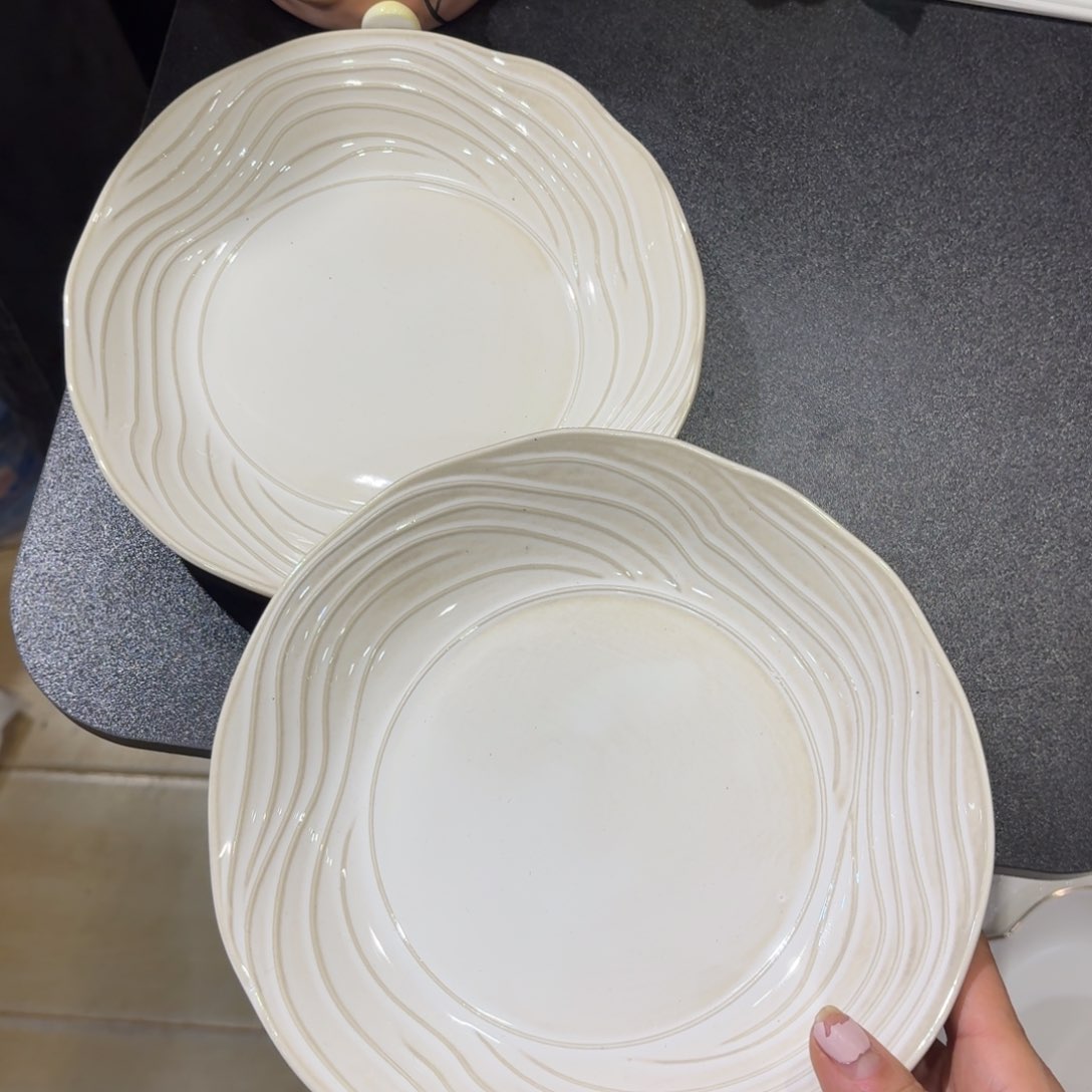 瓷两个微瑕特价处理