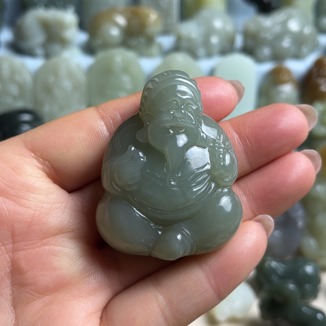 和田玉未镶嵌把件