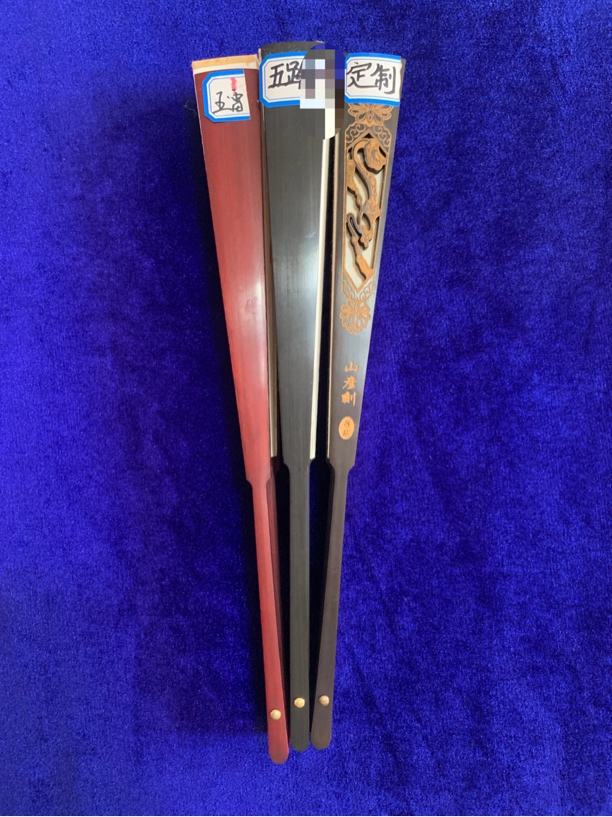 手绘扇子，私人订制，可备注颜色