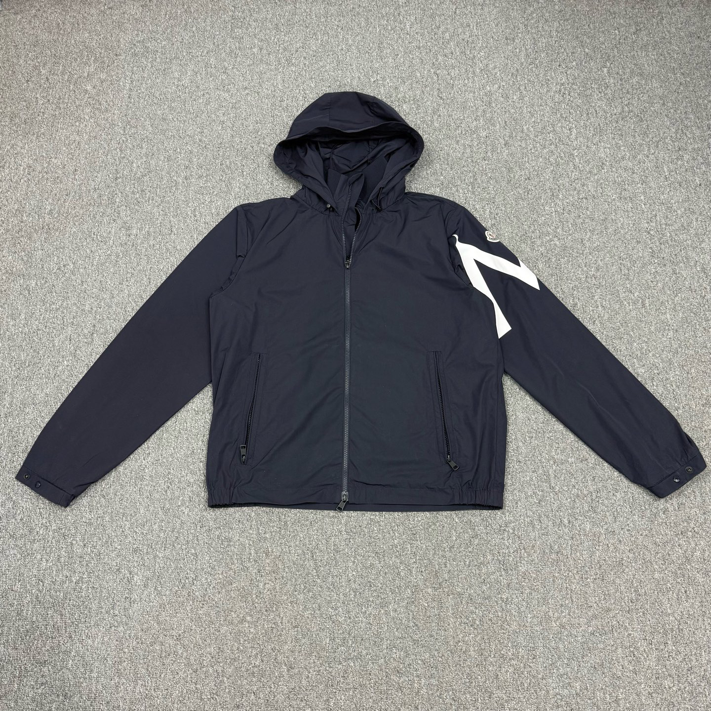 99新 MONCLER 18085382蒙口藏蓝色Fetuque双峰款夹克外套 4码99新