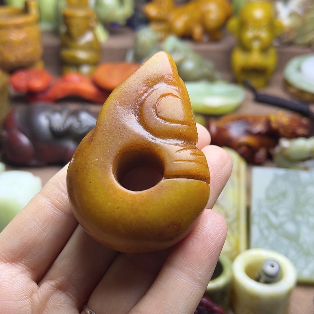 白玉菩提吊坠99。。