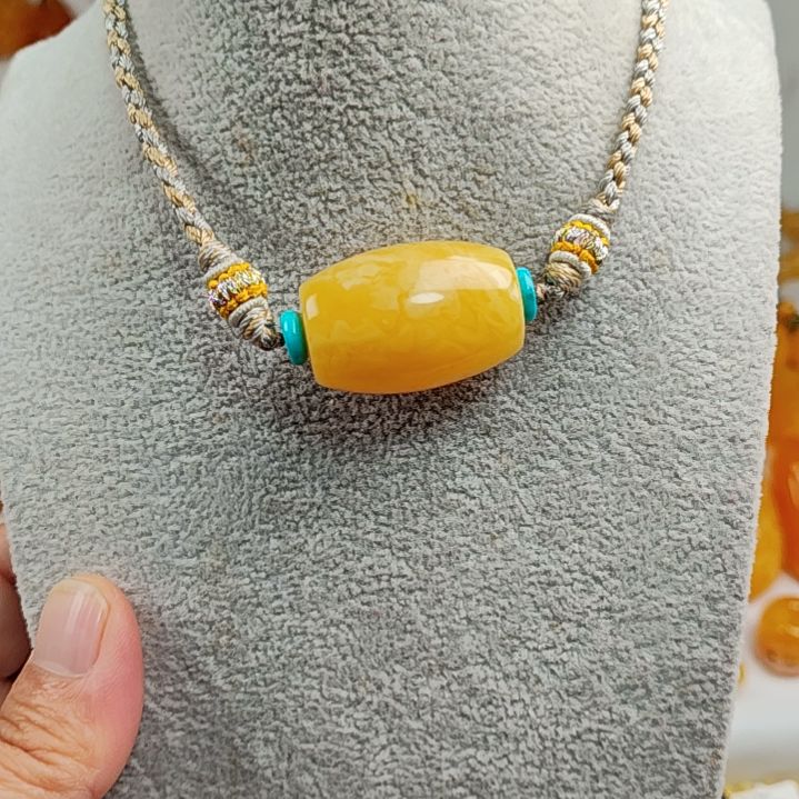 蜜蜡吊坠(赠链)未镶嵌