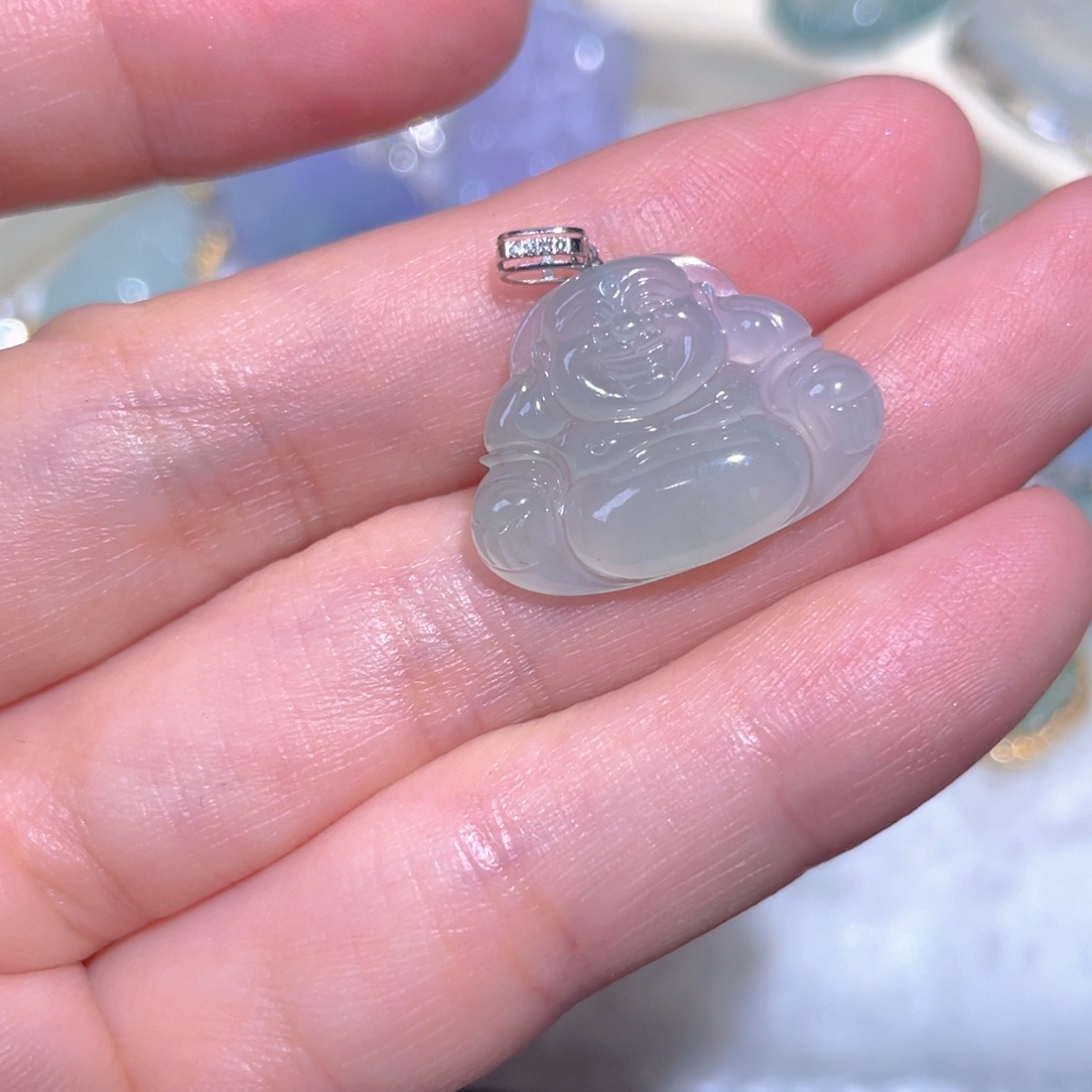 翡翠颈饰18K金镶嵌翡翠