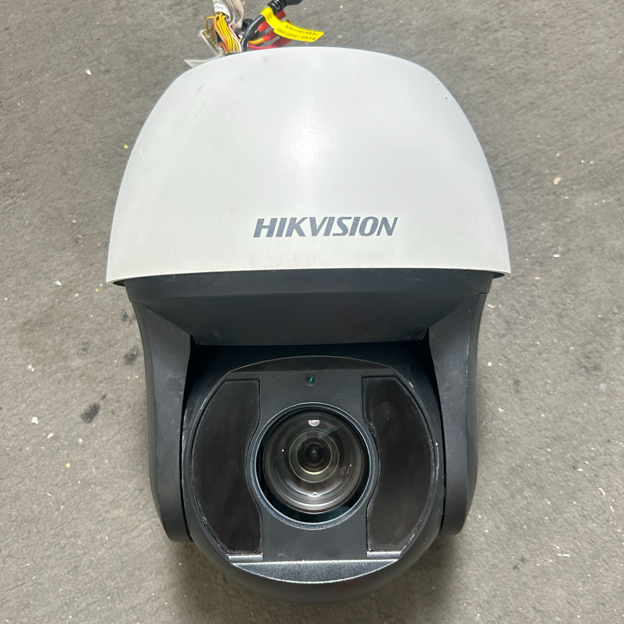 8新 HIKVISION/海康威视 【8231】8寸200万31倍变焦球（无运费险）