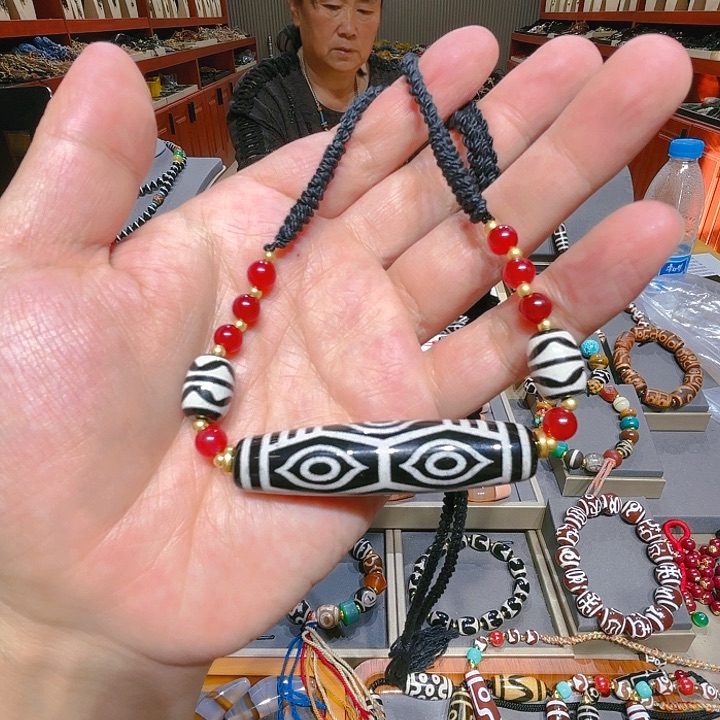 未镶嵌玛瑙/玉髓珠宝奇石