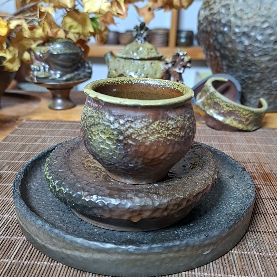 坭兴陶纯柴烧锤纹90C，微瑕
