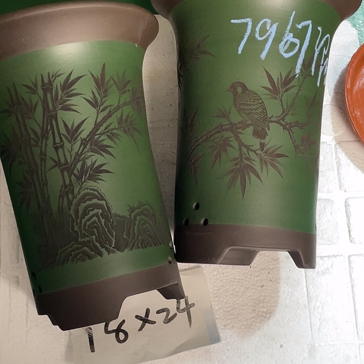羊***羊花盆紫砂微瑕中号