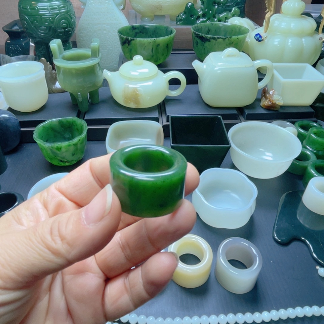 和田玉未镶嵌挂件20.4