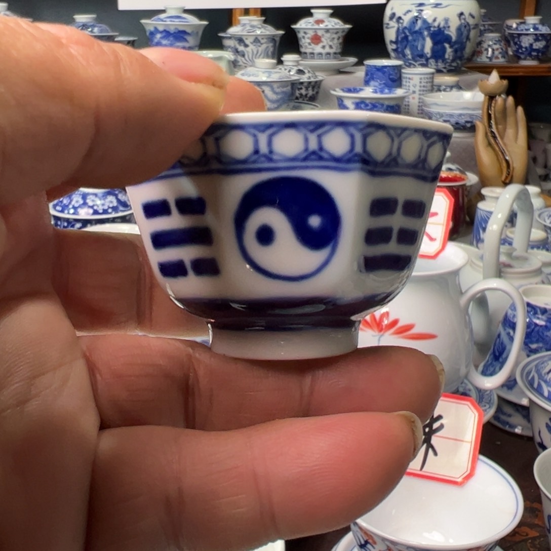 摆件老****8景德镇青花瓷器