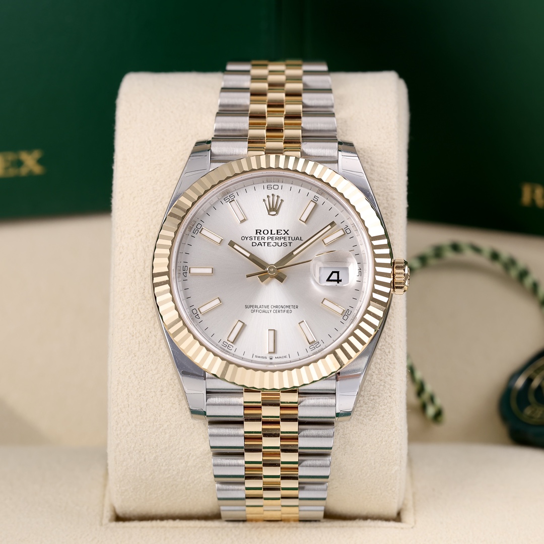 99新 Rolex/劳力士 126333 41mm 五珠间金白盘 2025年4月保卡