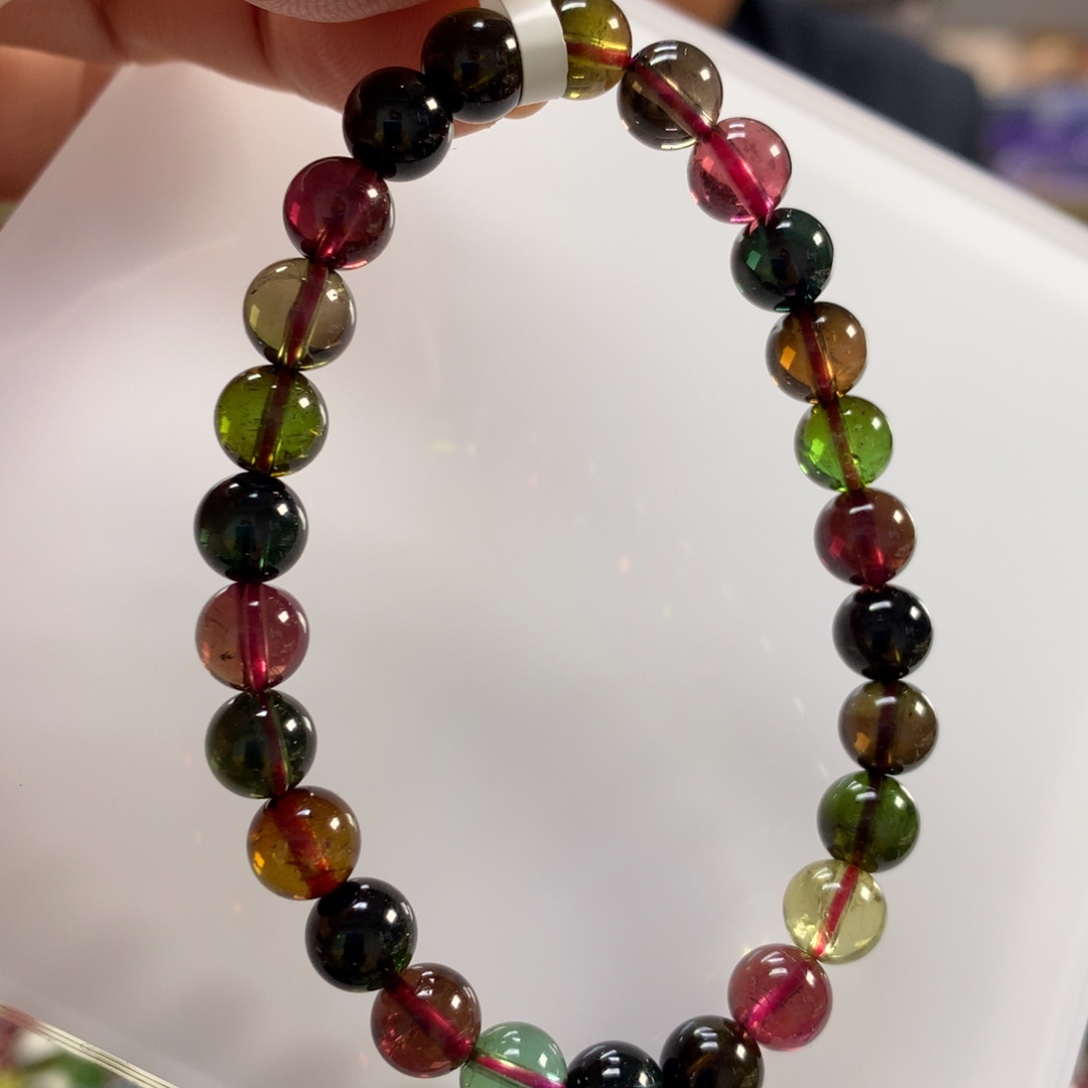 未镶嵌碧玺手链7:3左右