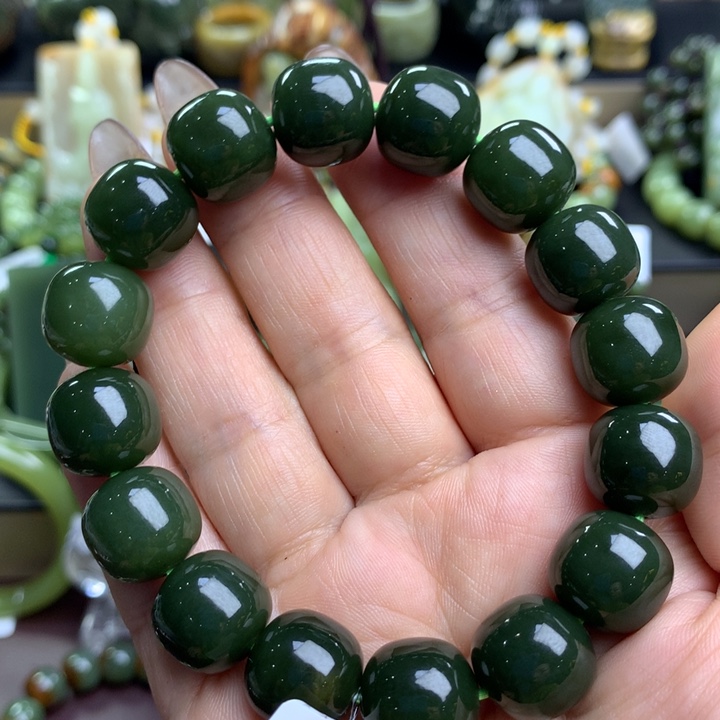 宽***膀未镶嵌手串透闪石质玉