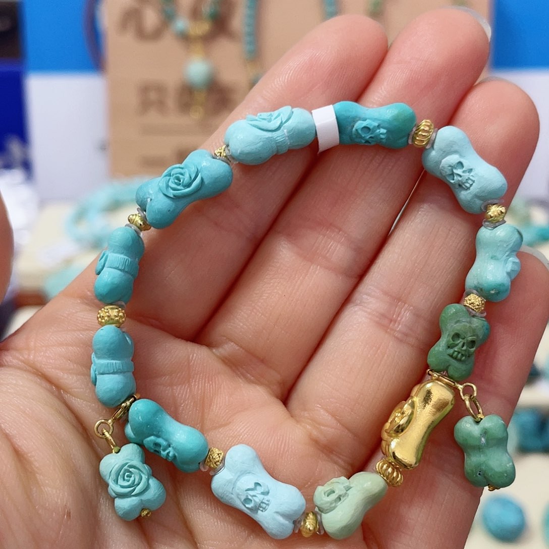 绿松石珠宝奇石18K金镶嵌