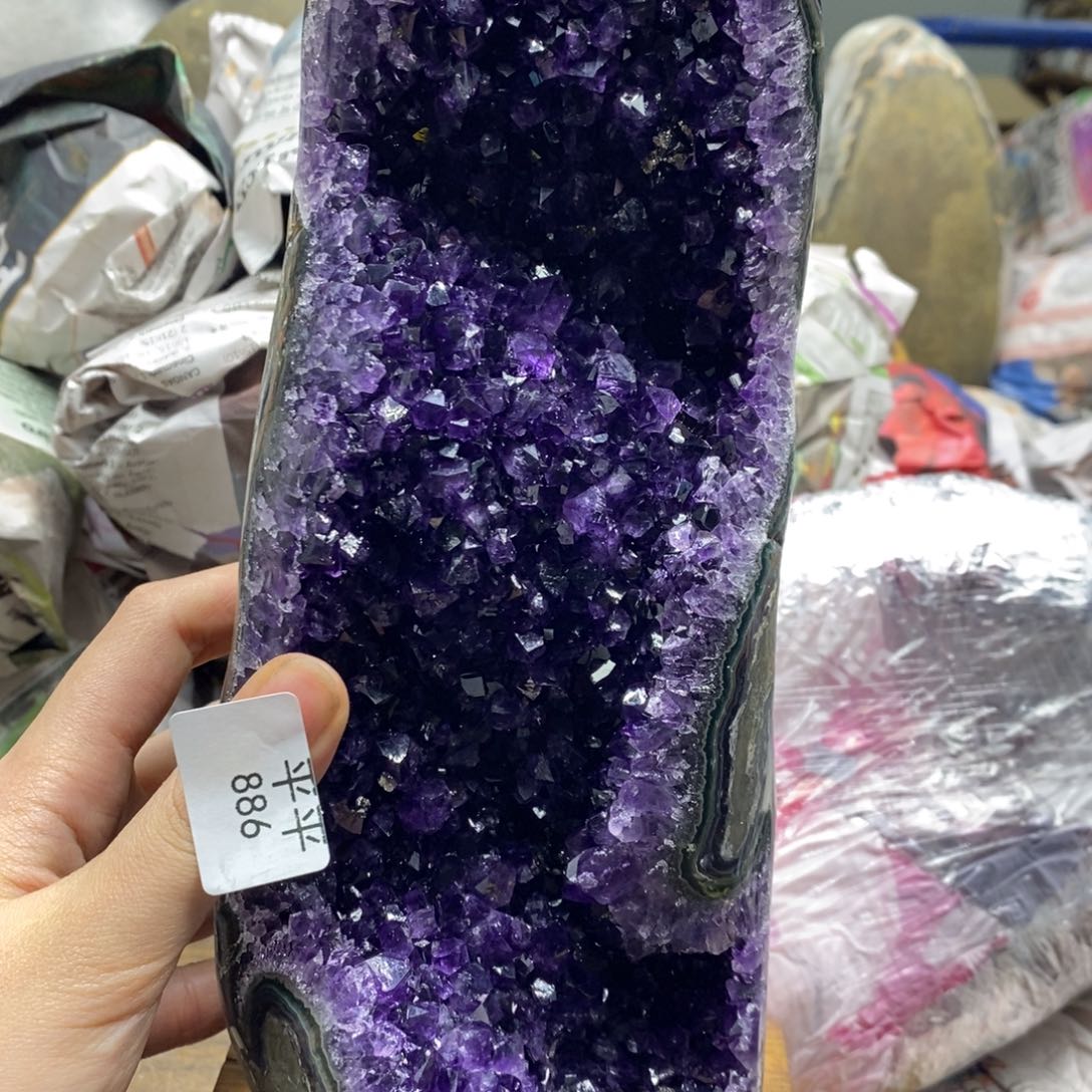 紫晶乌拉圭未镶嵌