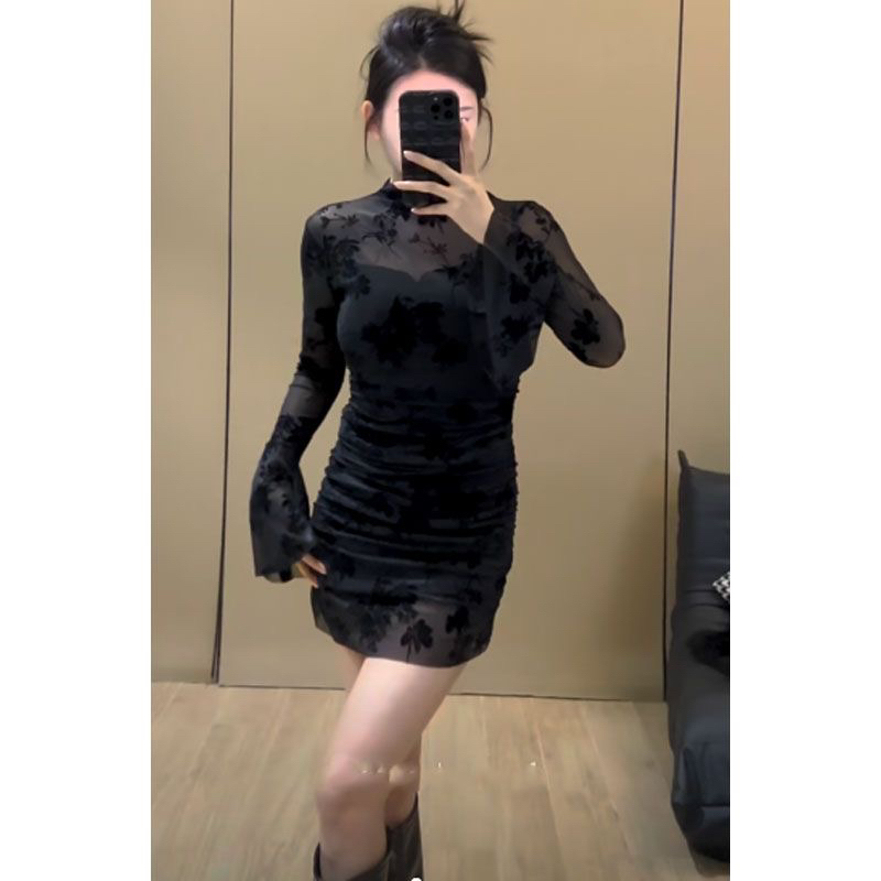 小白家【魅力四射】黑色碎花喇叭袖新中式显瘦包臀网纱连衣裙3761