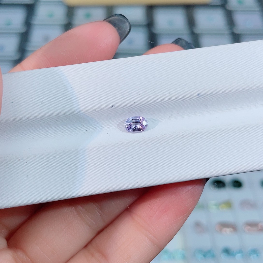 蓝宝石裸石未镶嵌无烧蓝宝石