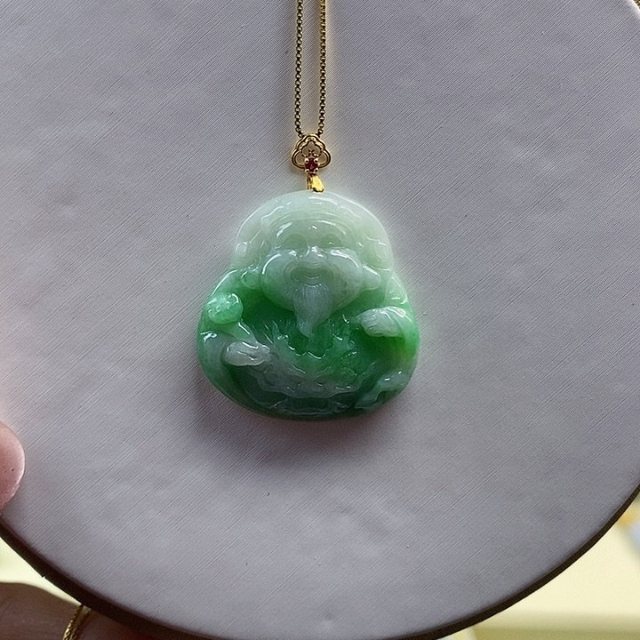 翡翠颈饰18K金镶嵌绿翡翠财神吊坠