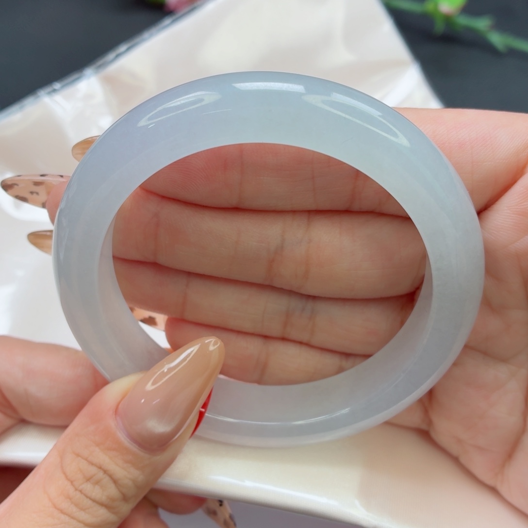 未镶嵌手镯翡翠43