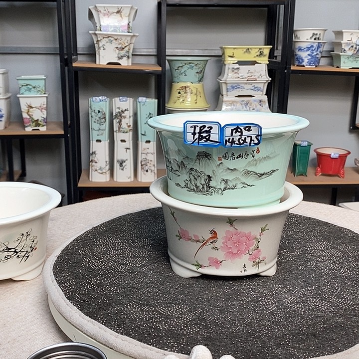 紫砂的花盆很漂亮46