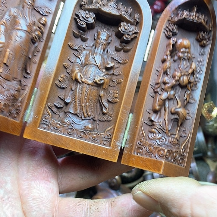 平平安安健健康康