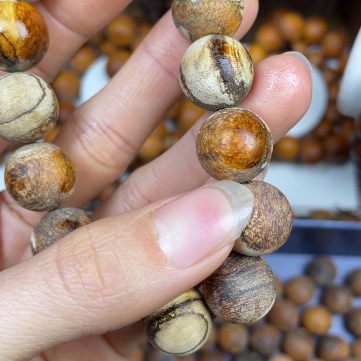 贡木手串/手链南**农手串1.5的